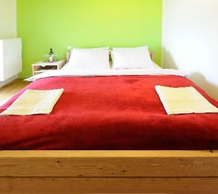 Ranc Milovice Hotel Milovice  Buitenkant foto